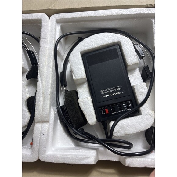 Realistic 21-400 Voice-Operated Two-Way Communication System Radio - Tested - Picture 7 of 16